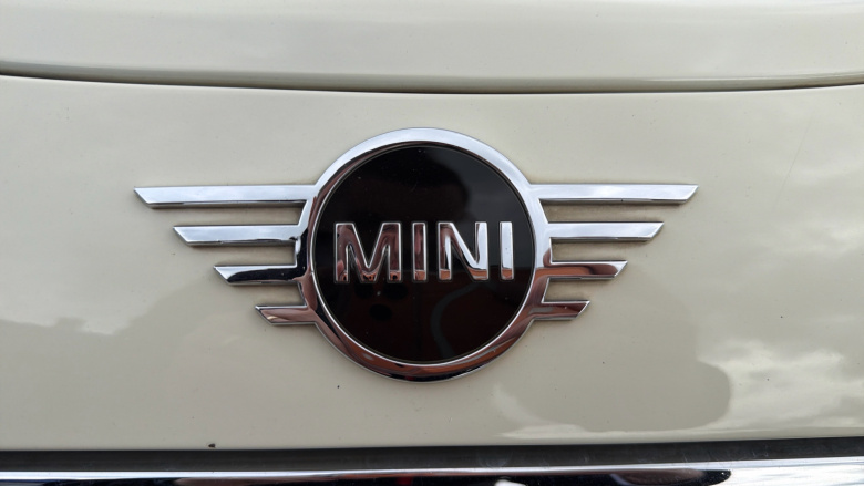 MINI Hatchback 2.0 Cooper S II 5dr Petrol Hatchback